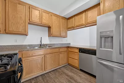 956 Kingwood Street, Santa Rosa, CA 95401 - Photo 20