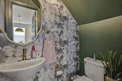 1961 Crosspoint Court, Santa Rosa, CA 95403 - Photo 14