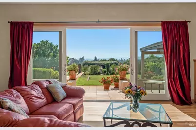 4163 E 3rd Avenue, Napa, CA 94558 - Photo 4