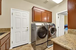 325 Stoneridge Cir, Vacaville, CA 95687 - Photo 34
