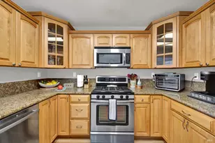 832 Vassar Dr, Vacaville, CA 95687 - Photo 32