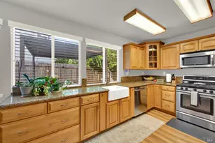 832 Vassar Dr, Vacaville, CA 95687 - Photo 30