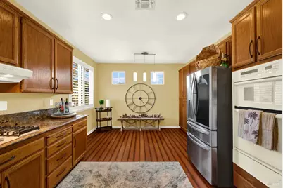 1084 Creekside Drive, Vacaville, CA 95687 - Photo 28