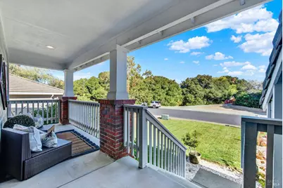 1084 Creekside Drive, Vacaville, CA 95687 - Photo 2