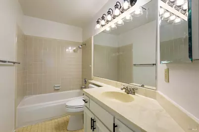1001 Margaret Court, Novato, CA 94947 - Photo 16