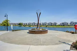 2422 Shore Vis, Fairfield, CA 94533 - Photo 24
