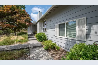 6463 Meadowridge Drive, Santa Rosa, CA 95409 - Photo 6