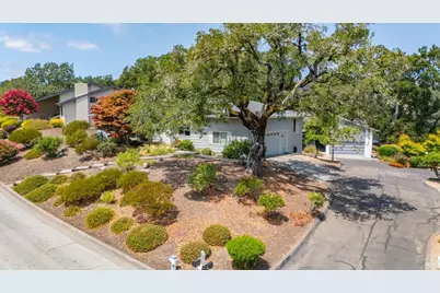 6463 Meadowridge Drive, Santa Rosa, CA 95409 - Photo 4