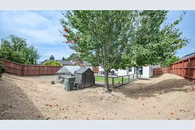 135 Elke Drive, American Canyon, CA 94503 - Photo 44