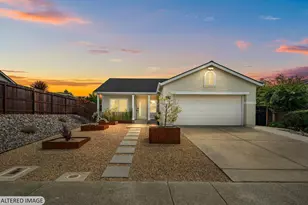 135 Elke Dr, American Canyon, CA 94503 - Photo 2