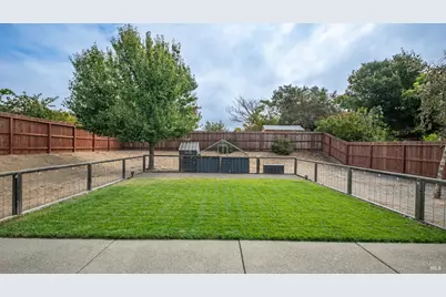 135 Elke Drive, American Canyon, CA 94503 - Photo 36