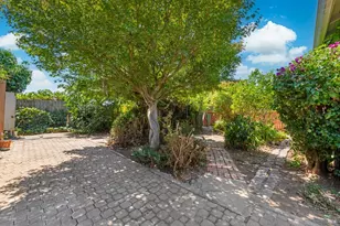 223 W Carolyn Dr, American Canyon, CA 94503 - Photo 24