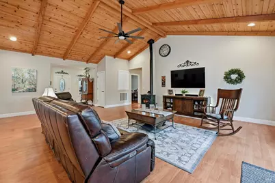 8863 Fox Drive, Cobb, CA 95426 - Photo 6