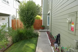 287 Clearpointe Dr, Vallejo, CA 94591 - Photo 4