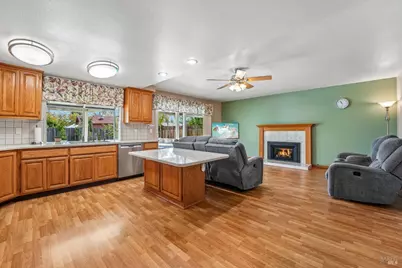 5346 Daniel Drive, Rohnert Park, CA 94928 - Photo 6