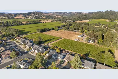 5812 Mathilde Drive, Windsor, CA 95492 - Photo 2
