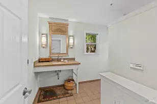 424 Greens Dr, Healdsburg, CA 95448 - Photo 18