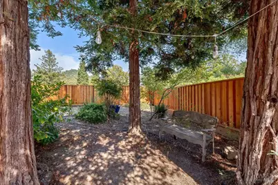 424 Greens Drive, Healdsburg, CA 95448 - Photo 32