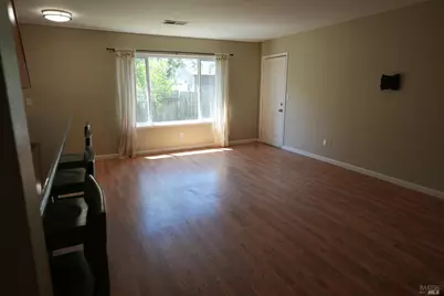 229 Long Street, Suisun City, CA 94585 - Photo 6