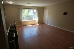 229 Long St, Suisun City, CA 94585 - Photo 6