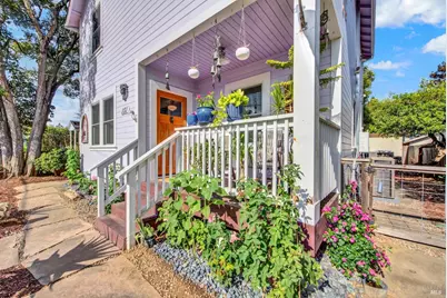 151 Randolph Street, Napa, CA 94559 - Photo 2
