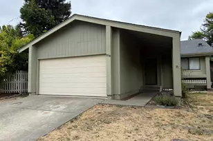 238 Hummingbird Ct, Healdsburg, CA 95448 - Photo 2
