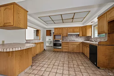 410 E Railroad Avenue, Cotati, CA 94931 - Photo 8