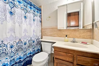 2432 San Sebastian Avenue, Santa Rosa, CA 95401 - Photo 36