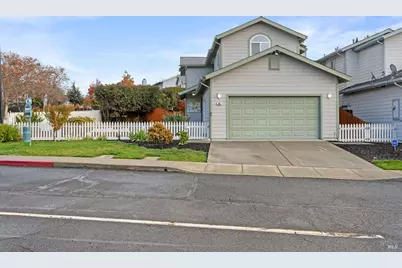 900 Lighthouse Court, Vallejo, CA 94590 - Photo 2