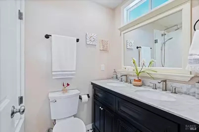 288 Miller Avenue, Mill Valley, CA 94941 - Photo 20