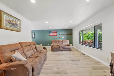 989 Suffolk Way, Fairfield, CA 94533 - Photo 18