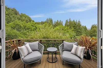 160 Piedmont Court, Larkspur, CA 94939 - Photo 52