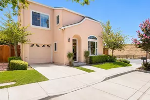 402 Chelsea Crossing, San Jose, CA 95138 - Photo 2