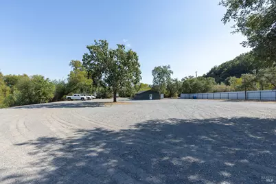18184 Geyserville Avenue, Geyserville, CA 95441 - Photo 16