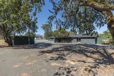 18184 Geyserville Avenue, Geyserville, CA 95441 - Photo 14