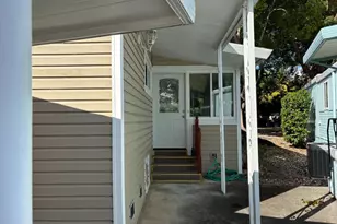 301 San Sebastian Way, Novato, CA 94949 - Photo 2