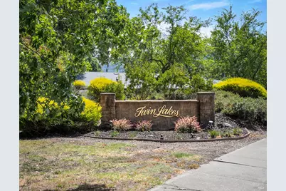 330 Twin Lakes Drive, Santa Rosa, CA 95409 - Photo 34