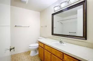 330 Twin Lakes Dr, Santa Rosa, CA 95409 - Photo 20