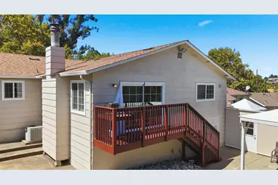 25 Linda Vista Street, Benicia, CA 94510 - Photo 40