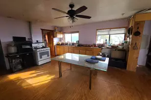 36700 Mendocino Pass Rd, Covelo, CA 95428 - Photo 18