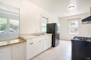 734 Florida St, Vallejo, CA 94590 - Photo 6