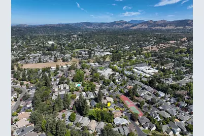 1756 Arroyo Sierra Avenue, Santa Rosa, CA 95405 - Photo 28