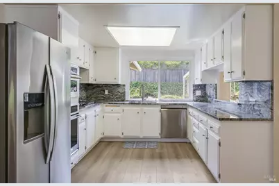 9 Germaine Place, Novato, CA 94949 - Photo 8