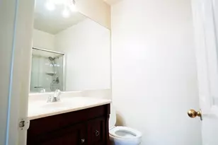 9 Manchester Ln, Fairfield, CA 94533 - Photo 20