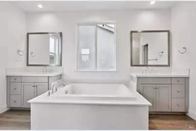 1538 Alegra Street, Santa Rosa, CA 95403 - Photo 2