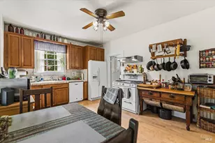 216 Grant St, Healdsburg, CA 95448 - Photo 10