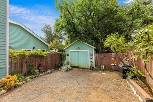 216 Grant St, Healdsburg, CA 95448 - Photo 20