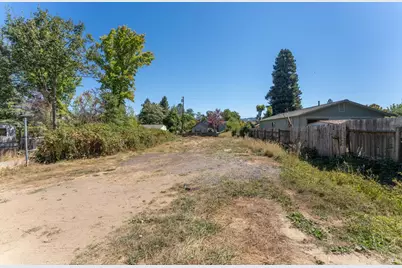 355 North Street, Willits, CA 95490 - Photo 24
