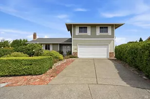 1657 Albin Way, Petaluma, CA 94954 - Photo 2
