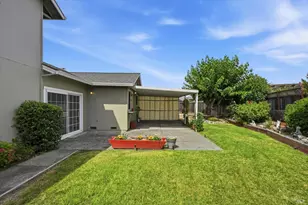 1657 Albin Way, Petaluma, CA 94954 - Photo 32